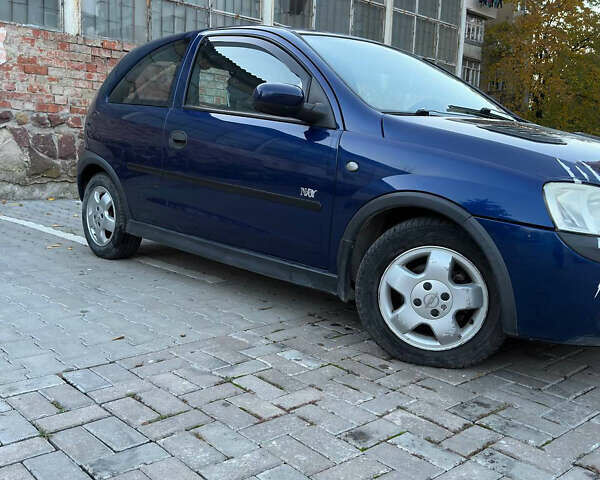 Синий Опель Корса, объемом двигателя 0.97 л и пробегом 193 тыс. км за 2800 $, фото 1 на Automoto.ua