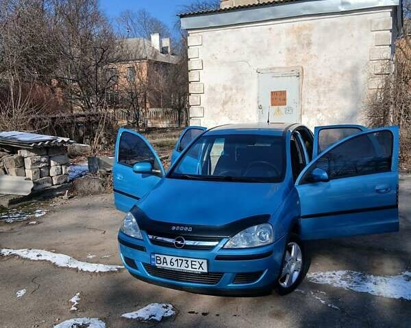 Синій Опель Корса, об'ємом двигуна 1.2 л та пробігом 235 тис. км за 3500 $, фото 16 на Automoto.ua