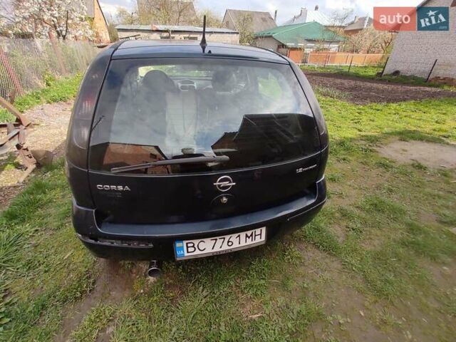 Синій Опель Корса, об'ємом двигуна 1.23 л та пробігом 166 тис. км за 2300 $, фото 4 на Automoto.ua