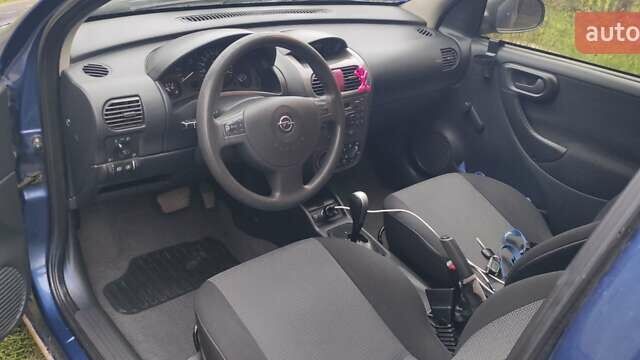 Синий Опель Корса, объемом двигателя 1 л и пробегом 274 тыс. км за 3000 $, фото 14 на Automoto.ua