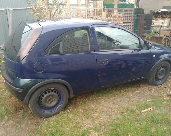 Опель Корса 2005 в Киеве на Automoto.ua Синий Опель Корса, объемом двигателя 1.2 л и пробегом 200 тыс. км за 2580 $, фото 1 на Automoto.ua