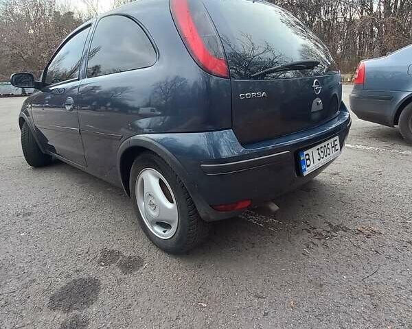 Синий Опель Корса, объемом двигателя 1.2 л и пробегом 239 тыс. км за 4000 $, фото 2 на Automoto.ua