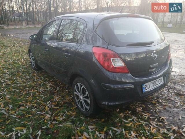 Синий Опель Корса, объемом двигателя 1.36 л и пробегом 253 тыс. км за 5000 $, фото 6 на Automoto.ua