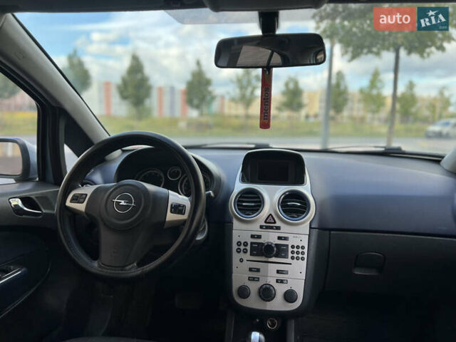 Синій Опель Корса, об'ємом двигуна 1.23 л та пробігом 247 тис. км за 4100 $, фото 12 на Automoto.ua