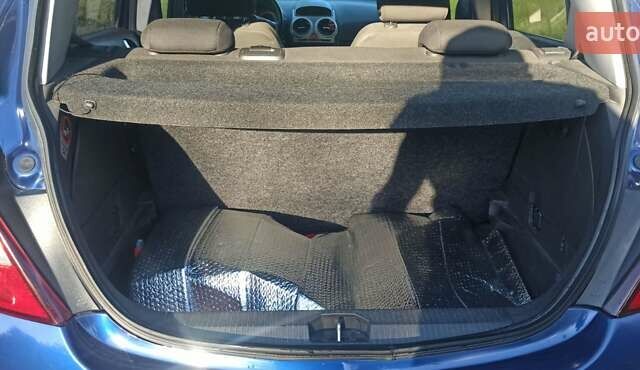 Синій Опель Корса, об'ємом двигуна 1.23 л та пробігом 157 тис. км за 4100 $, фото 10 на Automoto.ua