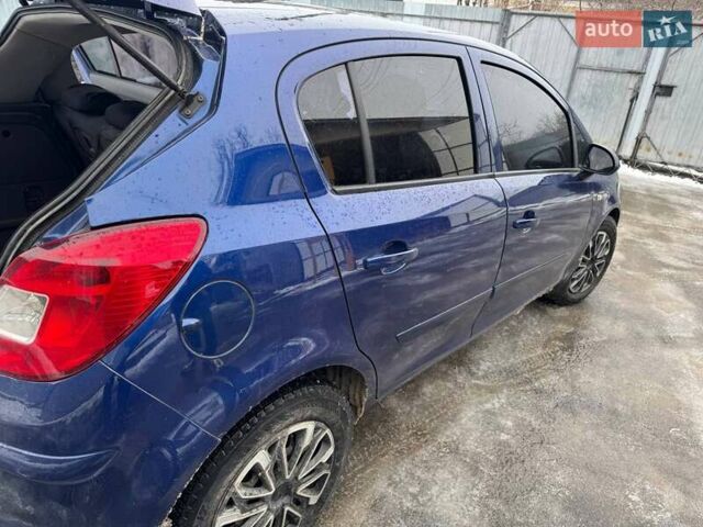 Синий Опель Корса, объемом двигателя 1.23 л и пробегом 205 тыс. км за 4500 $, фото 5 на Automoto.ua