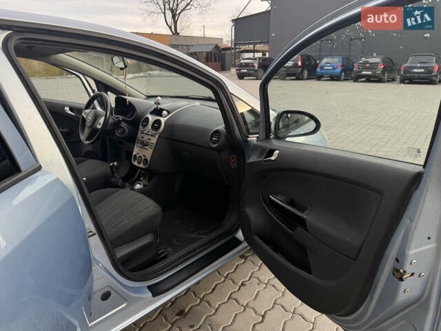 Синий Опель Корса, объемом двигателя 1.2 л и пробегом 214 тыс. км за 4599 $, фото 15 на Automoto.ua