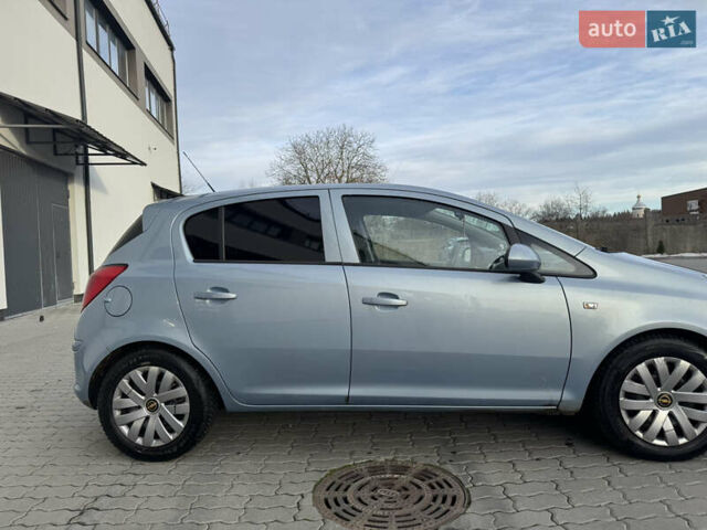 Синий Опель Корса, объемом двигателя 1.2 л и пробегом 214 тыс. км за 4599 $, фото 3 на Automoto.ua