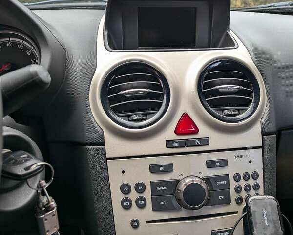 Опель Корса 2008 в Львове на Automoto.ua Синий Опель Корса, объемом двигателя 1.36 л и пробегом 177 тыс. км за 5700 $, фото 8 на Automoto.ua