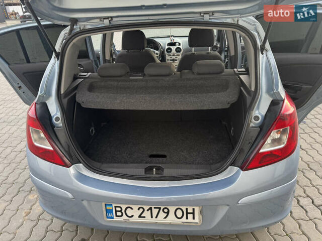 Синий Опель Корса, объемом двигателя 1.2 л и пробегом 214 тыс. км за 4599 $, фото 17 на Automoto.ua