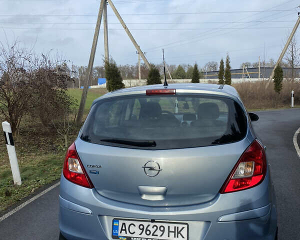 Синий Опель Корса, объемом двигателя 1.36 л и пробегом 192 тыс. км за 4600 $, фото 3 на Automoto.ua