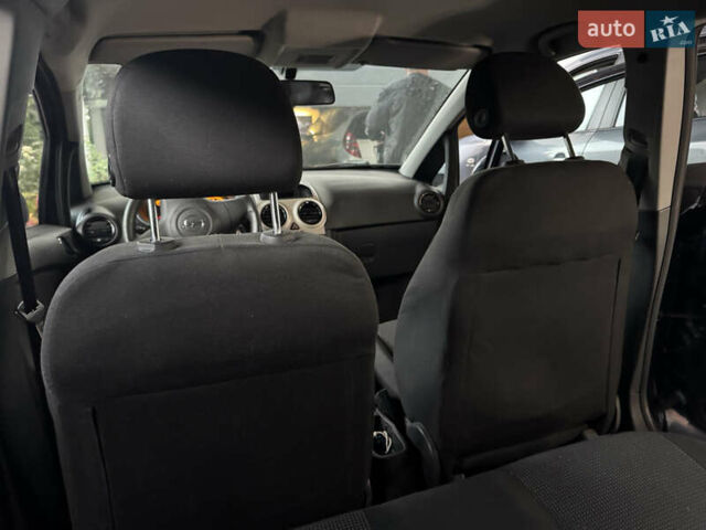 Опель Корса 2008 у Києві на Automoto.ua Синій Опель Корса, об'ємом двигуна 1.23 л та пробігом 180 тис. км за 3500 $, фото 16 на Automoto.ua