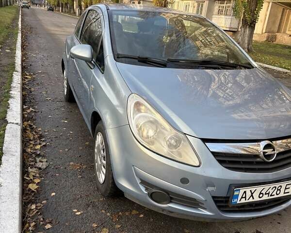 Синий Опель Корса, объемом двигателя 1.2 л и пробегом 226 тыс. км за 4300 $, фото 2 на Automoto.ua
