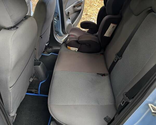 Опель Корса 2008 в Львове на Automoto.ua Синий Опель Корса, объемом двигателя 1.36 л и пробегом 177 тыс. км за 5700 $, фото 12 на Automoto.ua