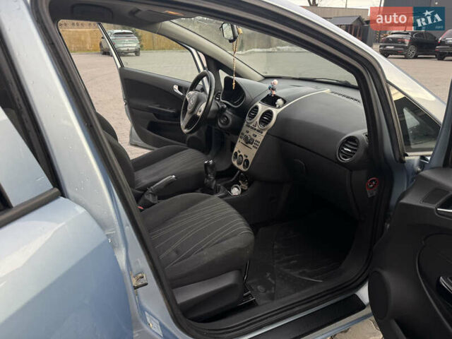 Синий Опель Корса, объемом двигателя 1.2 л и пробегом 214 тыс. км за 4599 $, фото 14 на Automoto.ua