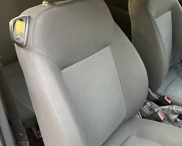 Синий Опель Корса, объемом двигателя 1.2 л и пробегом 226 тыс. км за 4300 $, фото 6 на Automoto.ua