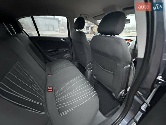 Синій Опель Корса, об'ємом двигуна 1.36 л та пробігом 245 тис. км за 5999 $, фото 33 на Automoto.ua