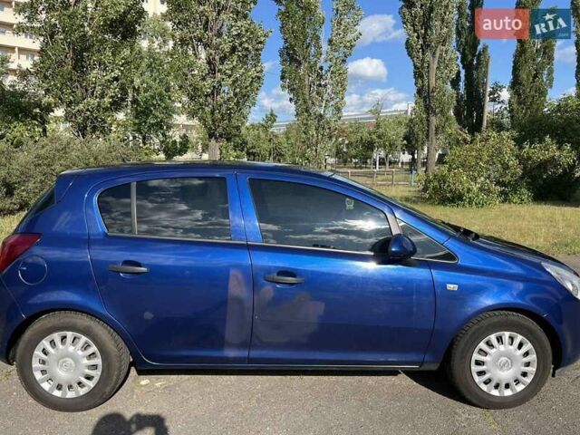 Синий Опель Корса, объемом двигателя 1.23 л и пробегом 96 тыс. км за 5700 $, фото 5 на Automoto.ua