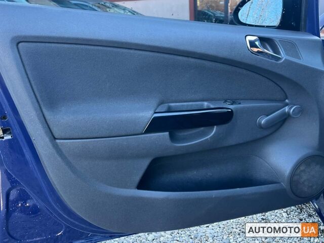 Синий Опель Корса, объемом двигателя 1 л и пробегом 137 тыс. км за 5800 $, фото 6 на Automoto.ua