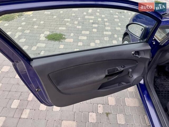 Синій Опель Корса, об'ємом двигуна 1 л та пробігом 215 тис. км за 3999 $, фото 25 на Automoto.ua