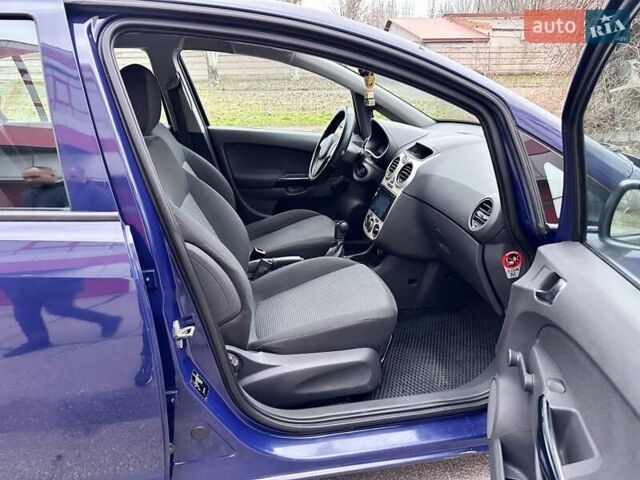 Синій Опель Корса, об'ємом двигуна 1 л та пробігом 213 тис. км за 4300 $, фото 16 на Automoto.ua