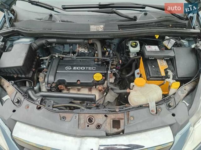 Синій Опель Корса, об'ємом двигуна 1.23 л та пробігом 349 тис. км за 4000 $, фото 9 на Automoto.ua