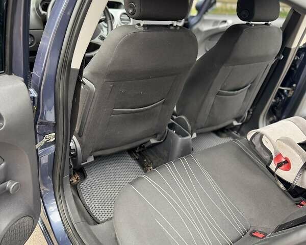 Синій Опель Корса, об'ємом двигуна 1.36 л та пробігом 245 тис. км за 6800 $, фото 12 на Automoto.ua