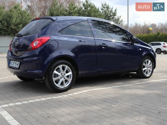 Синий Опель Корса, объемом двигателя 1.23 л и пробегом 224 тыс. км за 4600 $, фото 8 на Automoto.ua