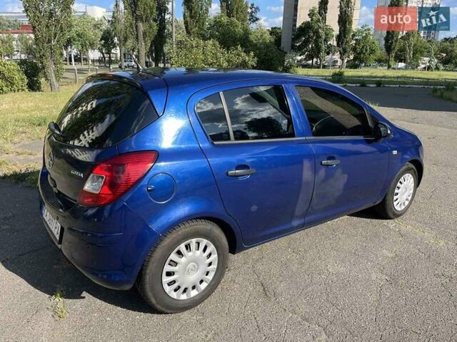 Синий Опель Корса, объемом двигателя 1.23 л и пробегом 96 тыс. км за 5700 $, фото 4 на Automoto.ua
