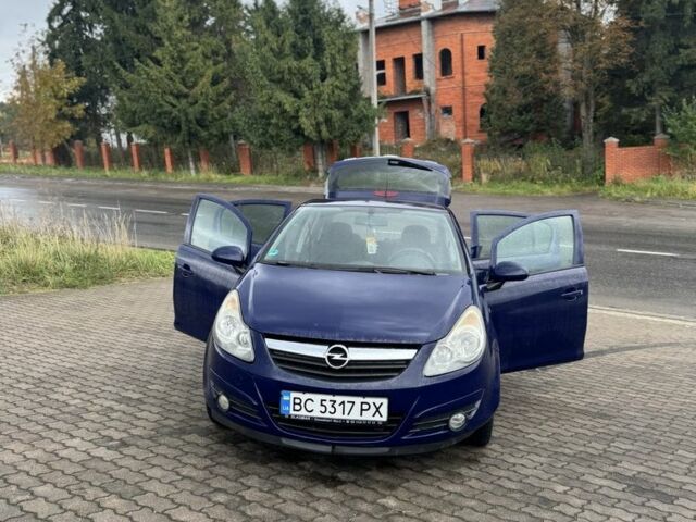 Синий Опель Корса, объемом двигателя 1.2 л и пробегом 220 тыс. км за 4500 $, фото 2 на Automoto.ua