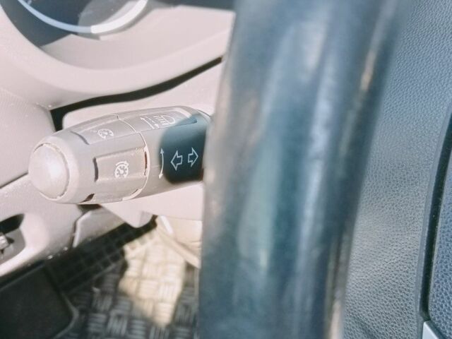 Синій Опель Корса, об'ємом двигуна 1.2 л та пробігом 186 тис. км за 5300 $, фото 19 на Automoto.ua