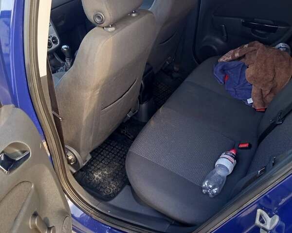 Синий Опель Корса, объемом двигателя 1.3 л и пробегом 247 тыс. км за 5000 $, фото 3 на Automoto.ua