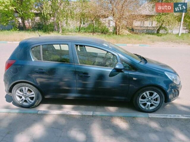 Синий Опель Корса, объемом двигателя 1.25 л и пробегом 180 тыс. км за 5500 $, фото 9 на Automoto.ua