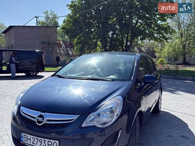 Синий Опель Корса, объемом двигателя 1.4 л и пробегом 209 тыс. км за 6000 $, фото 4 на Automoto.ua
