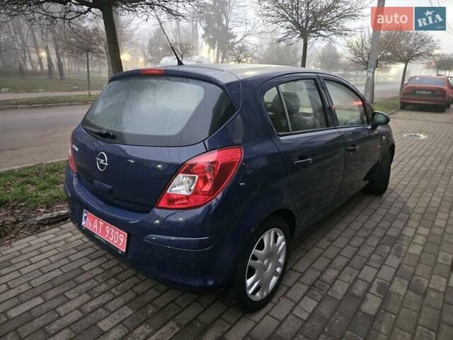 Синий Опель Корса, объемом двигателя 1.36 л и пробегом 200 тыс. км за 7500 $, фото 1 на Automoto.ua