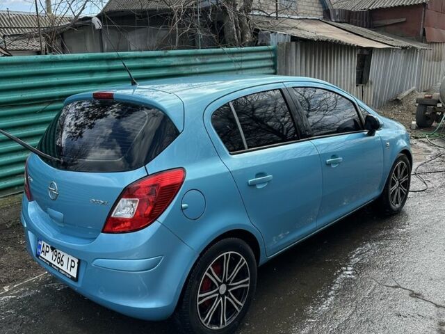 Синій Опель Корса, об'ємом двигуна 1.2 л та пробігом 245 тис. км за 5200 $, фото 3 на Automoto.ua