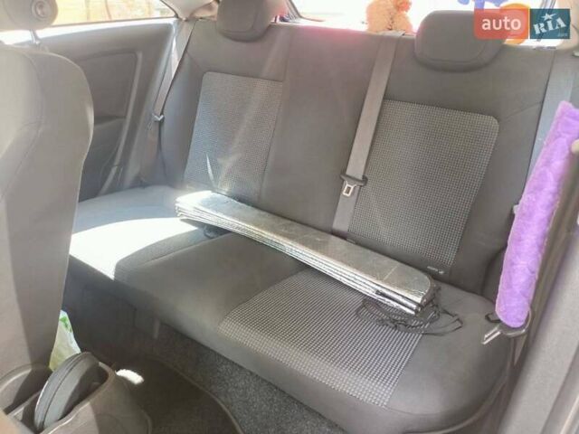 Синий Опель Корса, объемом двигателя 1.3 л и пробегом 230 тыс. км за 4300 $, фото 12 на Automoto.ua