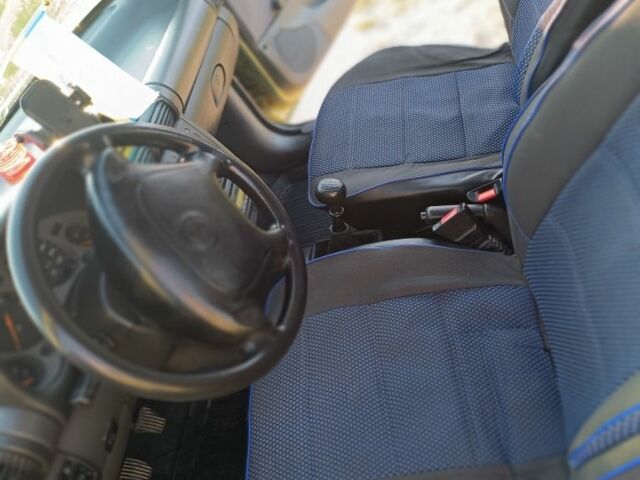 Опель Корса 1994 в Жмеренке на Automoto.ua Зеленый Опель Корса, объемом двигателя 1.2 л и пробегом 300 тыс. км за 1900 $, фото 2 на Automoto.ua