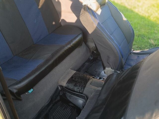 Опель Корса 1994 в Жмеренке на Automoto.ua Зеленый Опель Корса, объемом двигателя 1.2 л и пробегом 300 тыс. км за 1900 $, фото 3 на Automoto.ua