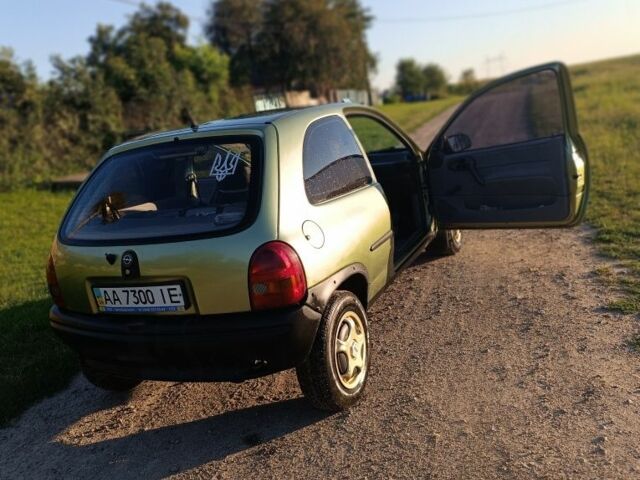 Опель Корса 1994 в Жмеренке на Automoto.ua Зеленый Опель Корса, объемом двигателя 1.2 л и пробегом 300 тыс. км за 1900 $, фото 5 на Automoto.ua