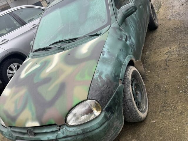 Зеленый Опель Корса, объемом двигателя 0 л и пробегом 100 тыс. км за 399 $, фото 3 на Automoto.ua