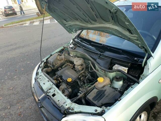 Зелений Опель Корса, об'ємом двигуна 0.97 л та пробігом 208 тис. км за 2500 $, фото 12 на Automoto.ua