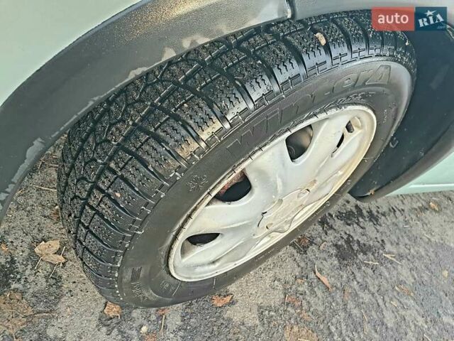 Зелений Опель Корса, об'ємом двигуна 0.97 л та пробігом 208 тис. км за 2500 $, фото 13 на Automoto.ua