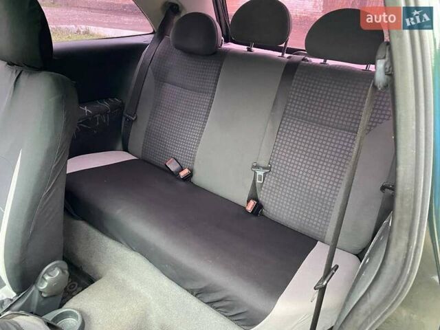 Зелений Опель Корса, об'ємом двигуна 0.97 л та пробігом 392 тис. км за 2200 $, фото 8 на Automoto.ua