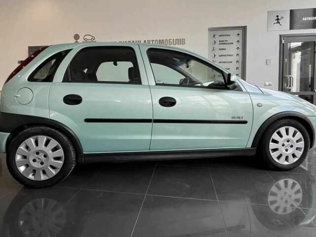 Зелений Опель Корса, об'ємом двигуна 1.2 л та пробігом 100 тис. км за 4800 $, фото 7 на Automoto.ua