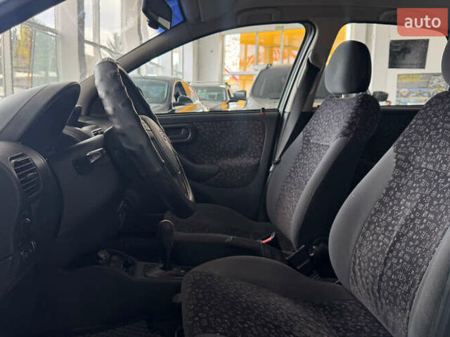 Зелений Опель Корса, об'ємом двигуна 1.2 л та пробігом 100 тис. км за 4800 $, фото 8 на Automoto.ua