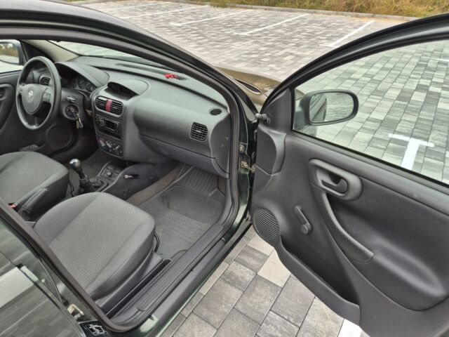 Опель Корса 2002 в Виннице на Automoto.ua Зеленый Опель Корса, объемом двигателя 1.2 л и пробегом 189 тыс. км за 2600 $, фото 9 на Automoto.ua