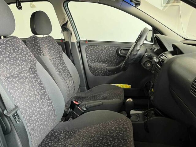 Зелений Опель Корса, об'ємом двигуна 1.2 л та пробігом 100 тис. км за 4800 $, фото 19 на Automoto.ua