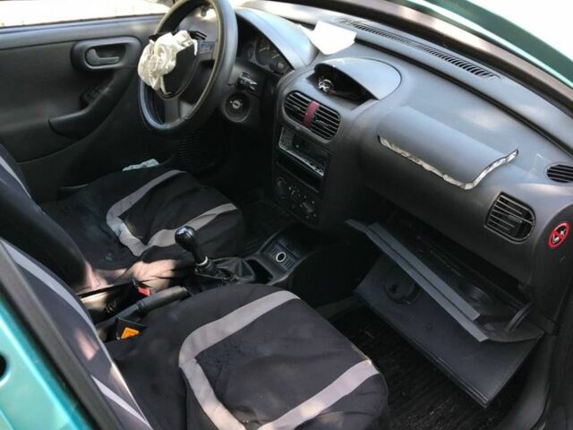 Зелений Опель Корса, об'ємом двигуна 1 л та пробігом 180 тис. км за 900 $, фото 2 на Automoto.ua