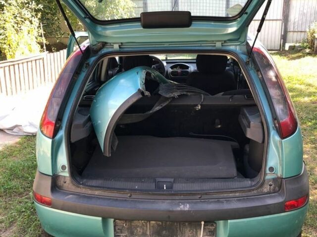 Зелений Опель Корса, об'ємом двигуна 1 л та пробігом 180 тис. км за 900 $, фото 6 на Automoto.ua